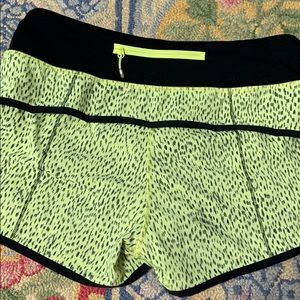 Great condition Lululemon workout shorts